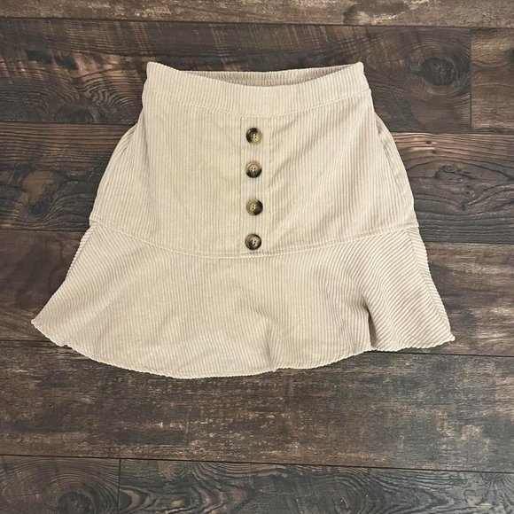 Women's Cream Skirt - Picture 2 of 4